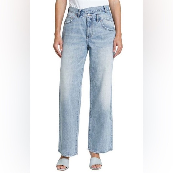 NWT Pistola Bobbie Jean IN Nelson Wash with Crossover Waist, Size 30 - Picture 11 of 14